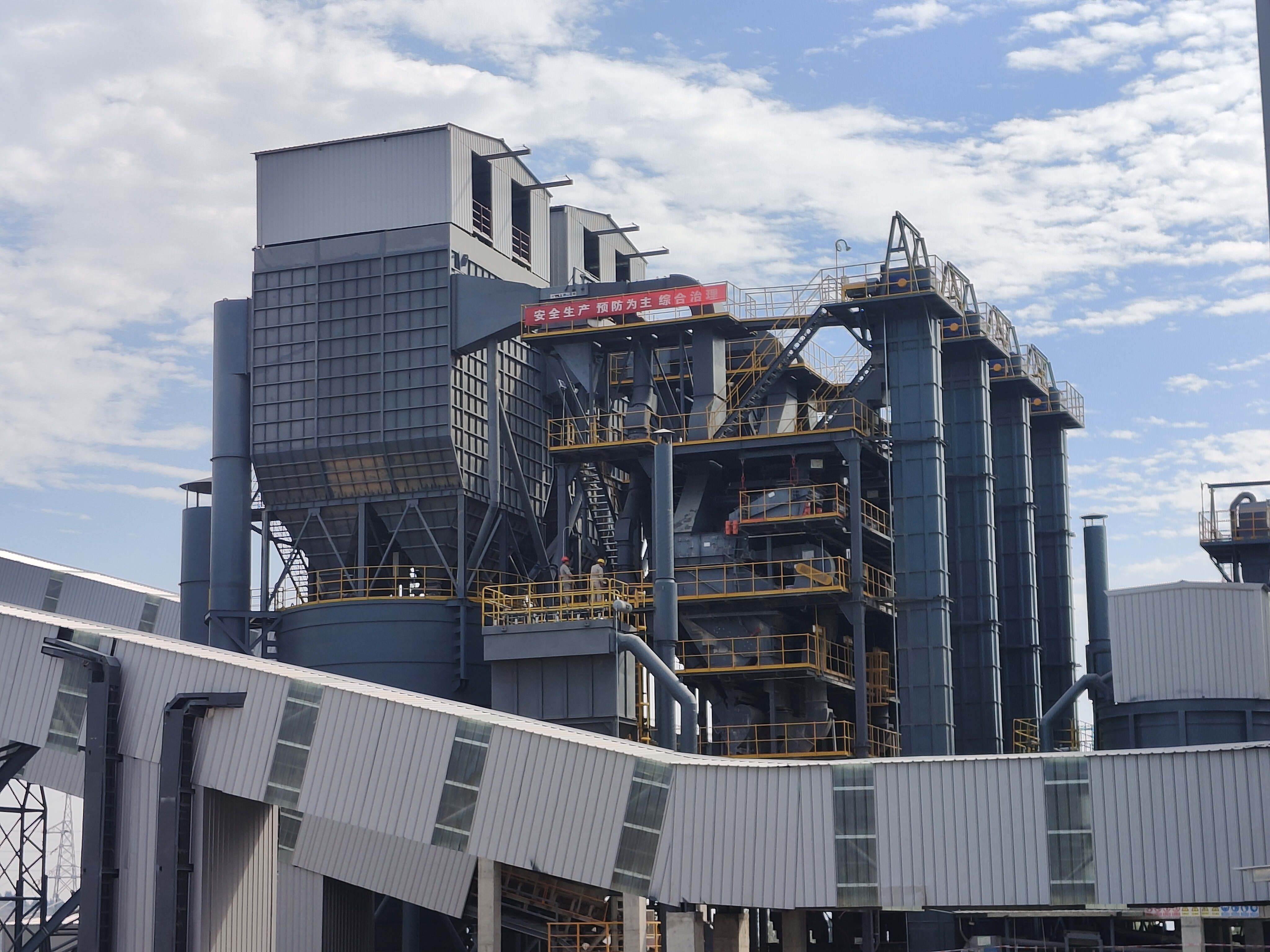 怎樣提高制砂樓的產(chǎn)量，打造合理高效的機(jī)制砂生產(chǎn)線？